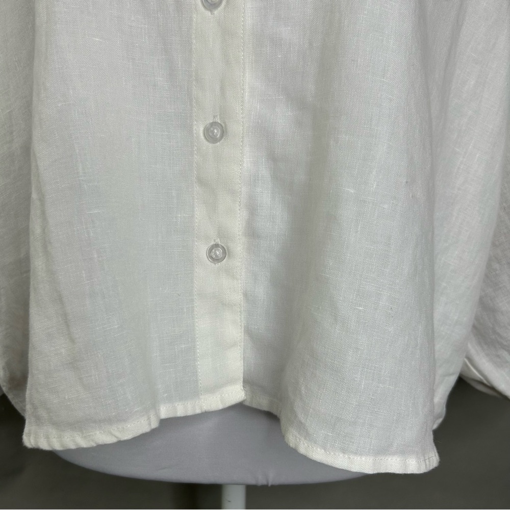 Elegant White Blouse - Picture 5 of 7